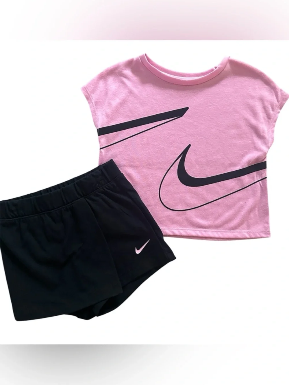 Girls 3T Nike 2-Piece Outfit Set Pink Logo Swoosh T-Shirt Black Skort NWT